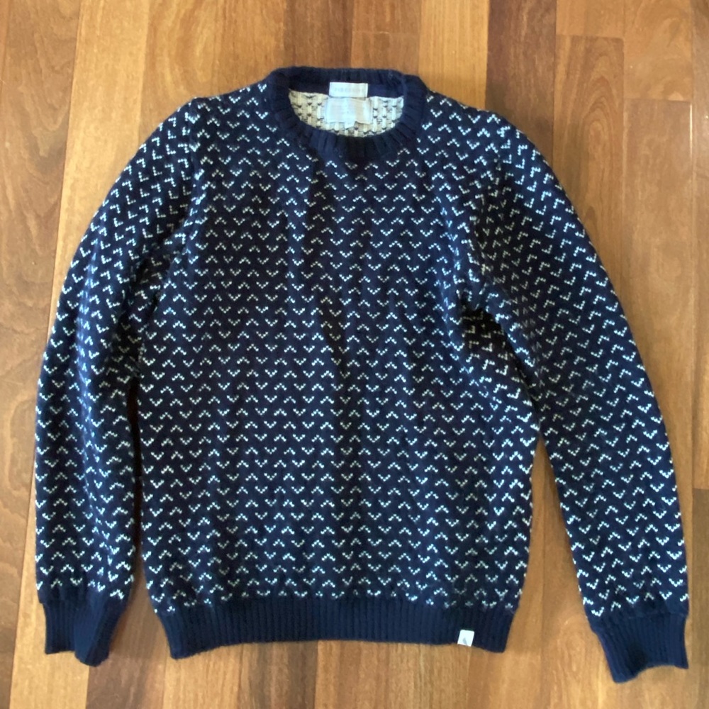 Peregrine Birdseye Wool Sweater - Medium